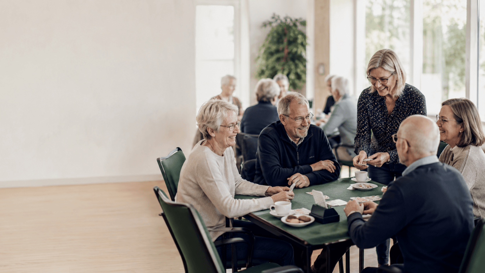 Begyndere oplever fællesskab og hygge omkring bridgebordet i Vordingborg Bridgeklub